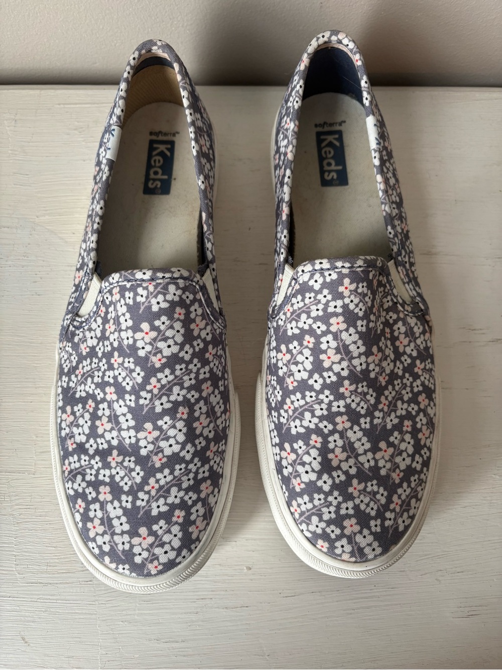 Keds Gray Floral Slip-On Sneakers with White and Pink Accents